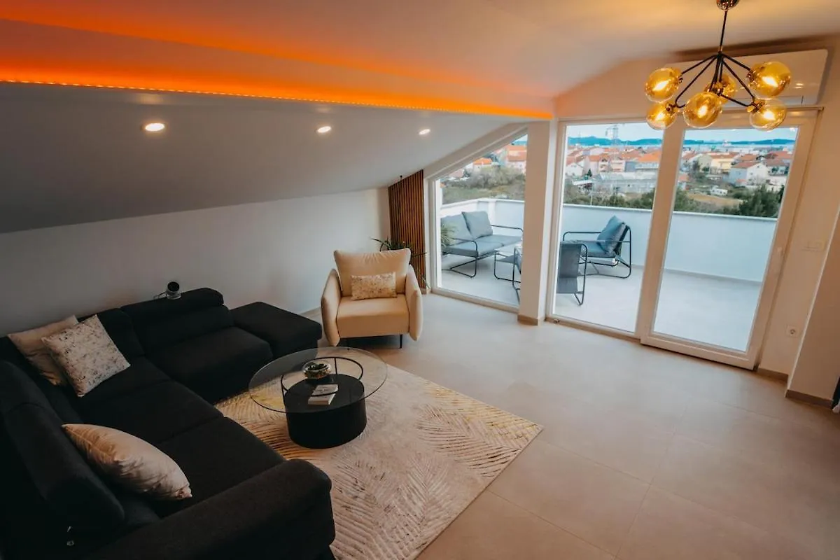 Penthouse Oasis With Sea Views And Terrace Apartment Zadar