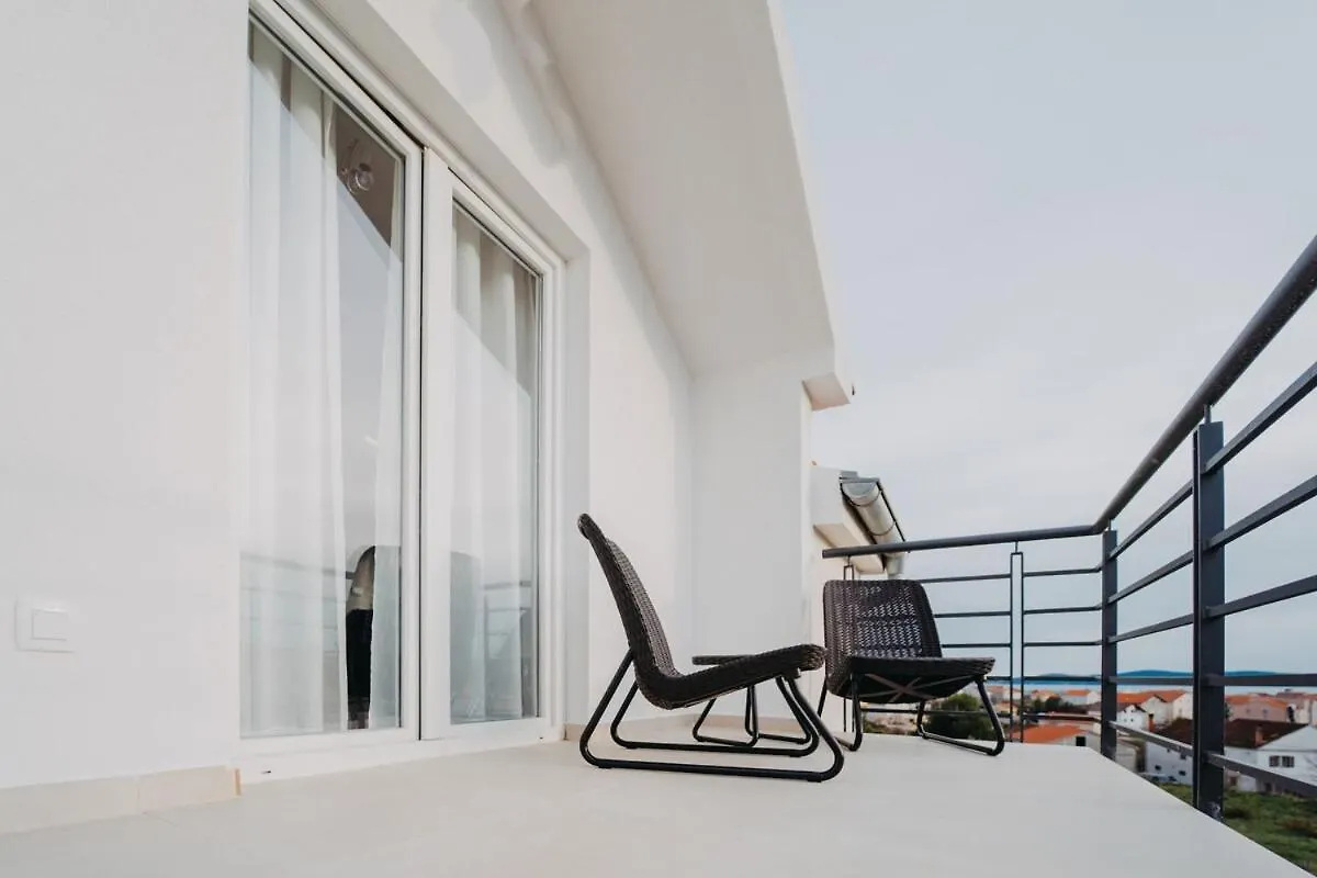 자다르 Penthouse Oasis With Sea Views And Terrace 아파트